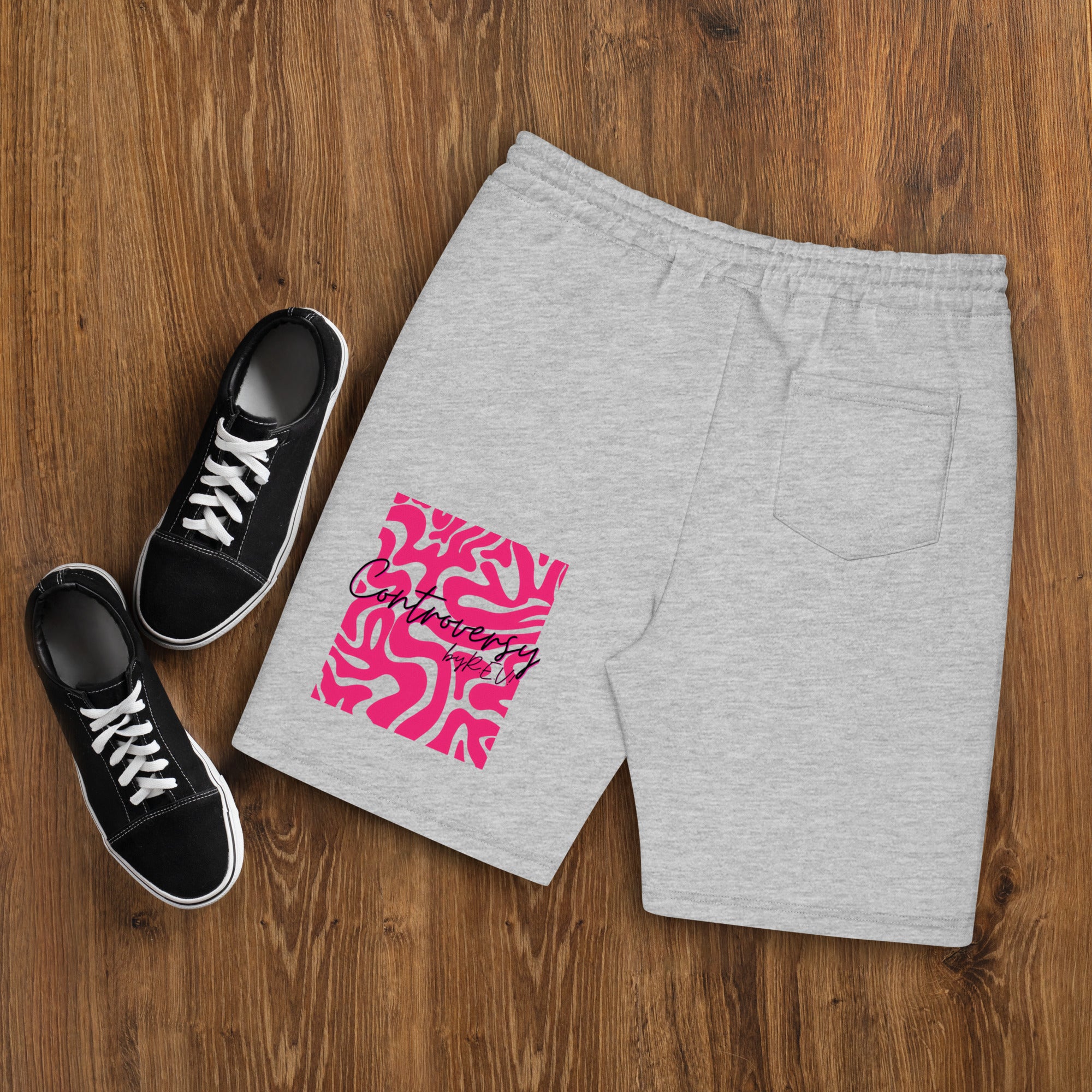 THE BRAINS fleece shorts