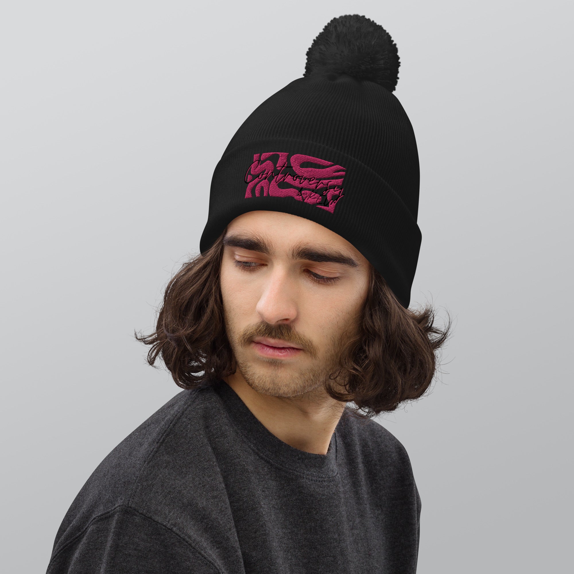 THE BRAINS Pom pom beanie